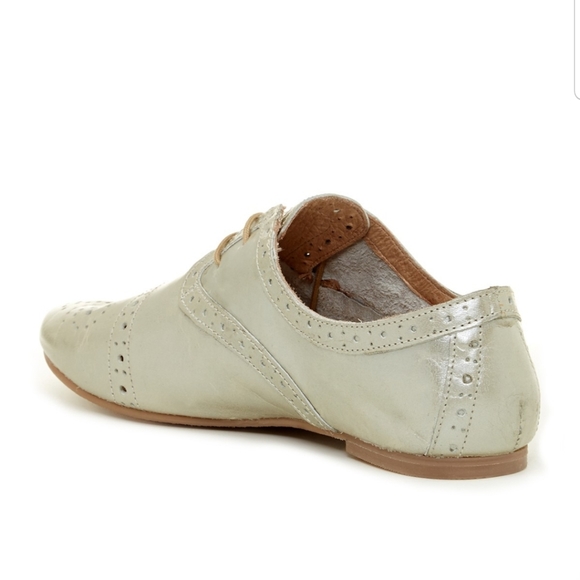 Sheridan Mia Praha Silver Leather Tie Oxfords 39 - Picture 3 of 10